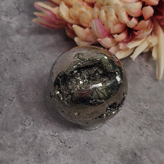 Pallo, pyriitti 6cm