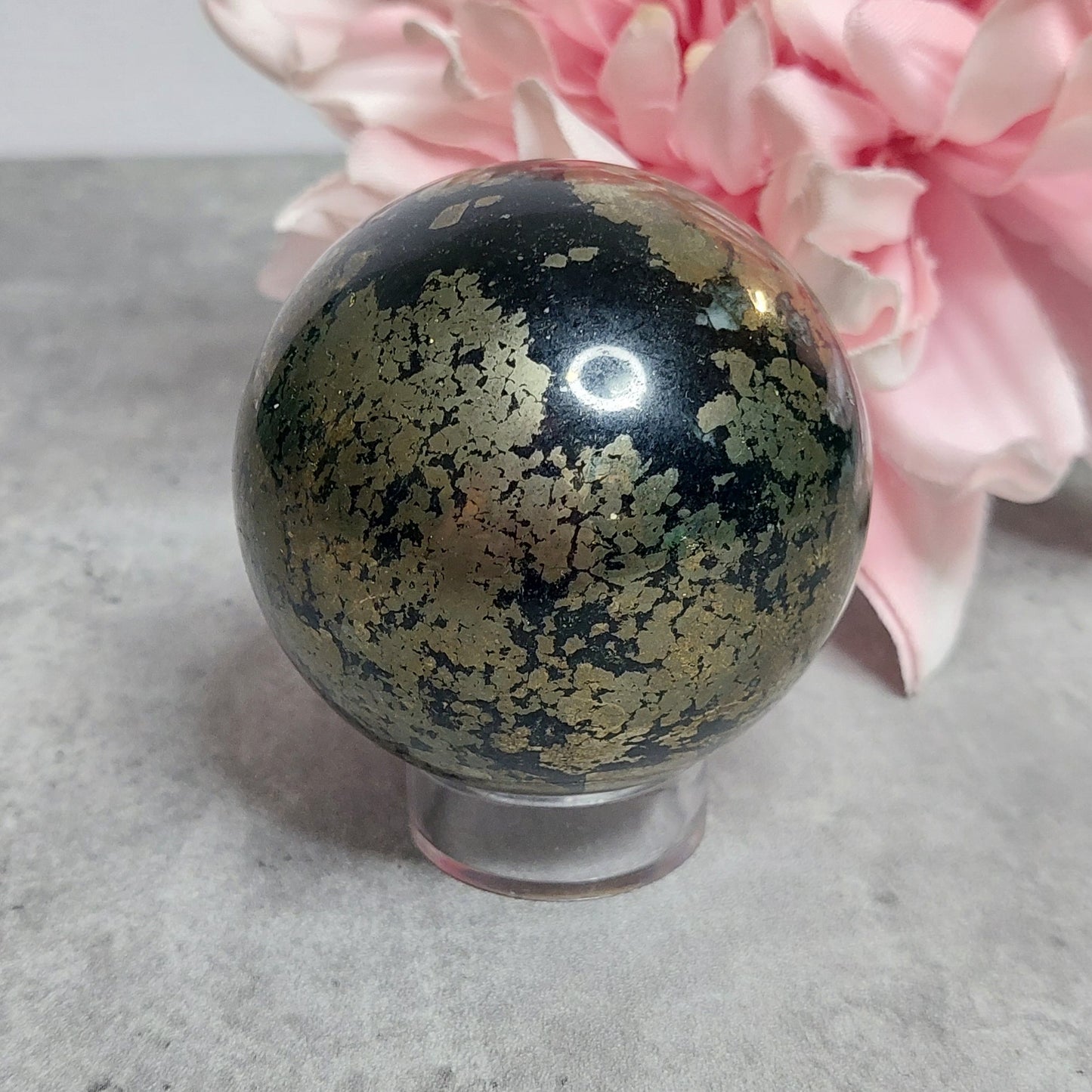 Pallo, pyriitti 6cm