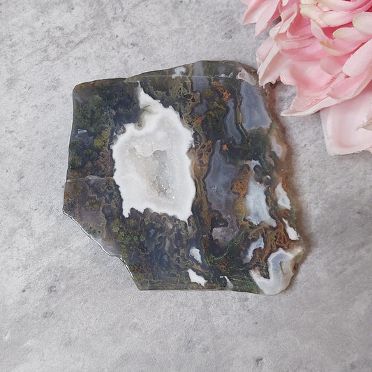 Sammalakaatti slab