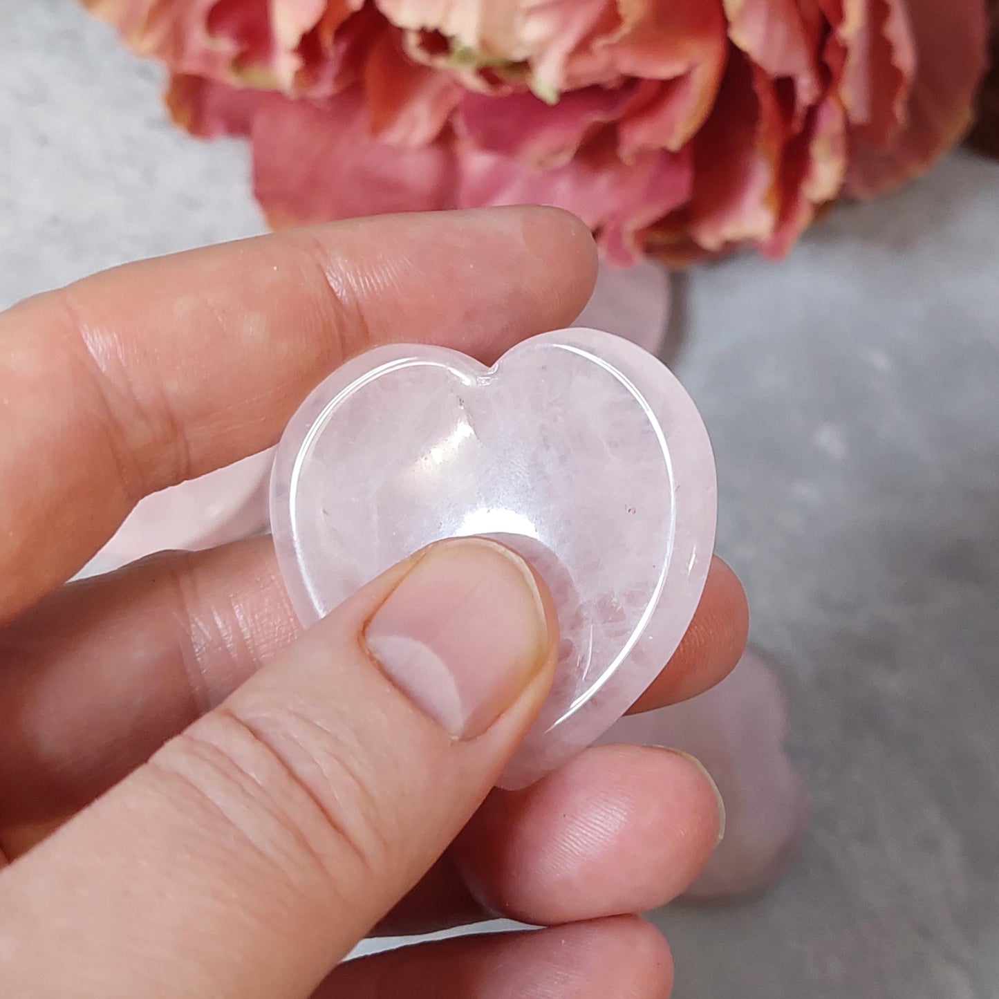 Huolikivi, sydän ruusukvartsi (B3.2)